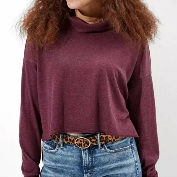 American Eagle Outfitters Cream Ivory Cowl Neck Waffle Knit high low top Large - Picture 8 of 8